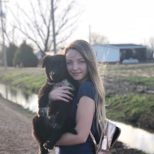 Meet your Posher, Ellissa